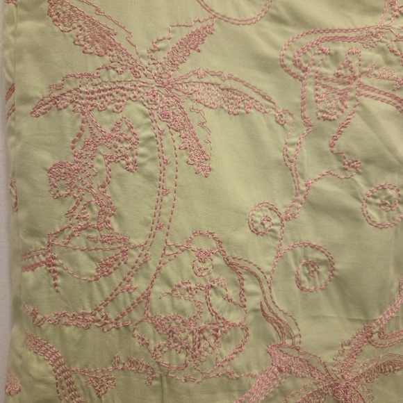 LILLY PULITZER women's size 8 cotton capris pants green pink embroidered palms - Picture 2 of 7